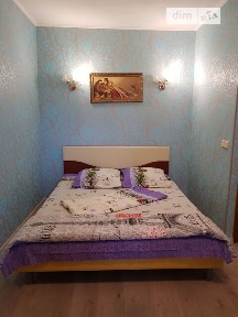Здам подобово 2к квартиру на вул. Гладківська 1/7 • ID 33338080