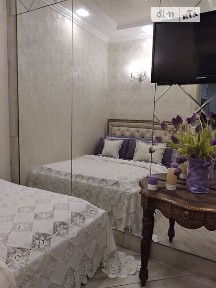 Здам подобово 1к квартиру на вул. Волошина Августина 6 • ID 33328564