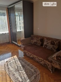 Здам подобово 1к квартиру на вул. Галицька 32 • ID 33288965