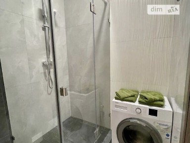 Здам подобово 1к квартиру на вул. В'ячеслава Чорновола 14 • ID 33218092