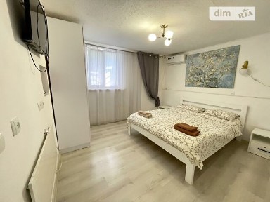 Здам подобово 1к квартиру на бул. Французький 17 • ID 33182524