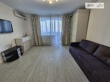 Здам подобово 1к квартиру на вул. Паркова 14 • ID 33181646