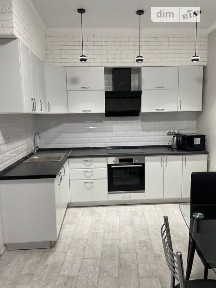 Здам подобово 1к квартиру на вул. Валерія Самофалова 16А/3 • ID 33070965