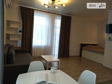 Здам подобово 1к квартиру на вул. Краківська 5, кв. 8 • ID 32928658