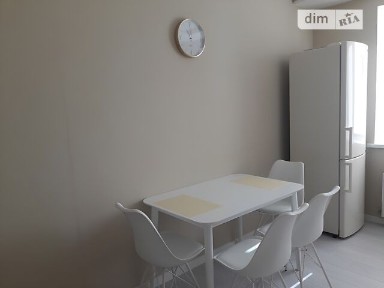 Здам подобово 1к квартиру на просп. Коцюбинського 43А, кв. 111 • ID 32902108