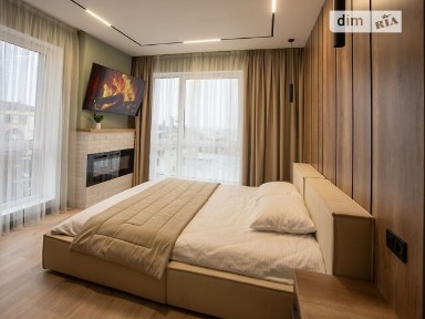 Соборна вулиця, район Центр, Рівне, вул. Соборна 16, кв. 21 • ID 32779528
