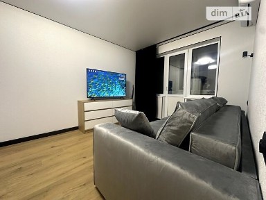 Здам подобово 1к квартиру на бул. Вацлава Гавела 19 • ID 32605716