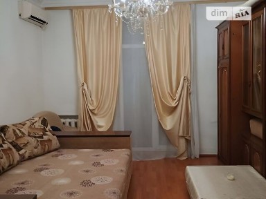 Здам подобово 2к квартиру на вул. Європейська 17 • ID 32545371