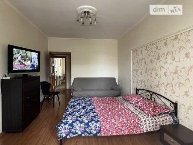 Здам подобово 2к квартиру на пров. Скориківський 4 • ID 32451930