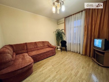 Здам подобово 2к квартиру на пров. Скориківський 4 • ID 32448728