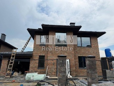 Продаж будинок 217 м2 Білогородка 7 соток