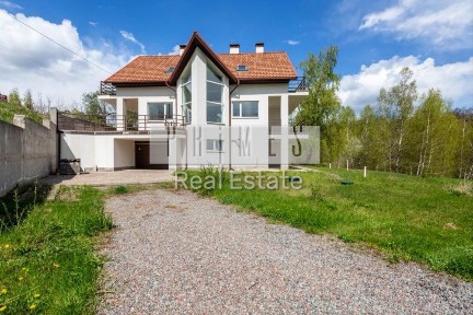 Київська область, Рославичі