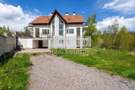 Київська область, Рославичі