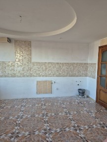 Продається 4 кімнатна квартира в тихому центрі