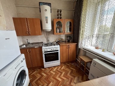 Що може бути краще для молодоі сімʼі, чим власна квартира в самому центрі міста з чудовим краєвидом