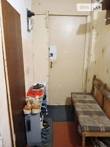 Миропільська вулиця, район Дніпровський, Київ, метро Чернігівська, вул. Миропільська 35 • ID 34597965
