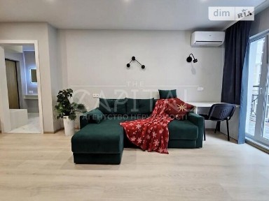 Продаж 2к квартири 44 кв. м на вул. Михайла Максимовича 24 • ID 34660215