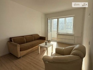 Південна вулиця, Вишневе, вул. Південна 15 • ID 34660055