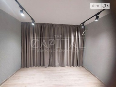 Київ, вул. Наддніпрянське шосе 1А • ID 34716653