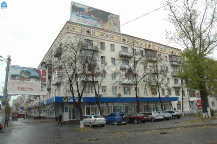 Київ, Берестейський просп. (Перемоги просп. ), 9