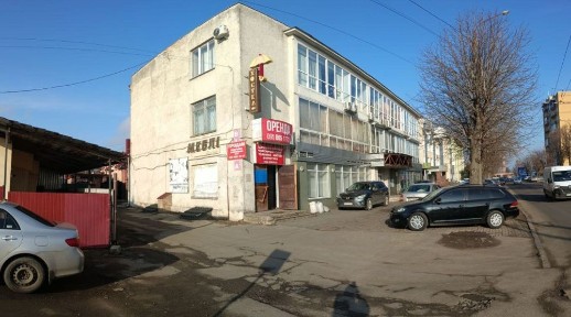 Продаж приміщення відділення банку в Луцьку - 484,2 м²