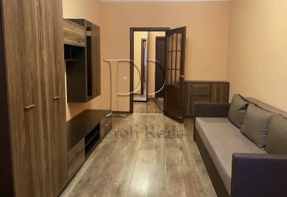 Продаж 1 кімн. квартири з ремонтом, ЖК Паркові Озера