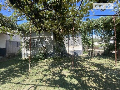 Продаж 2 поверхового будинку 40 кв. м, 9 кімнат, на центральна • ID 34660554