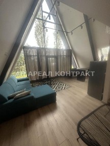 Здам в оренду будинок на березі Дніпра.