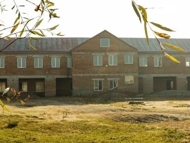Центральна, Сахнівці (Староконстантинів), Центральна 1, площа 2000 кв. м 33367346
