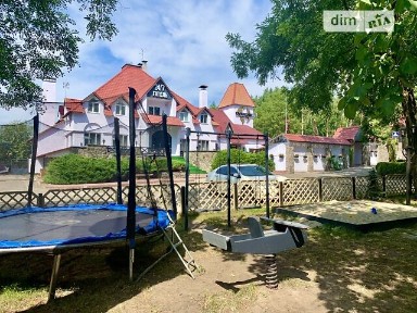 Продаж спеціального приміщення на вул. Кулішова 1, площа 1500 кв. м • ID 31558811