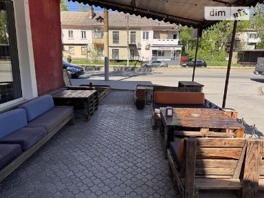 Продаж спеціального приміщення на вул. Перемоги 22, площа 93 кв. м • ID 31484616