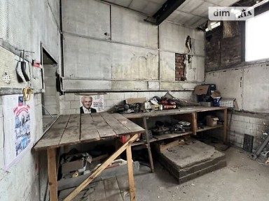 Продаж спеціального приміщення на вул. Молодіжна, площа 2000 кв. м • ID 31454678
