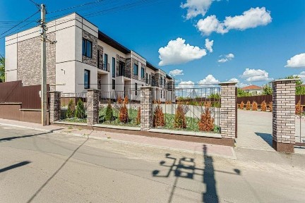 Київська область, Гатне