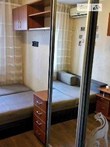 Продаж кімнати 9.8 кв. м на вул. Краснова 9А • ID 34270942