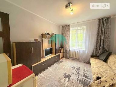 Продаж кімнати 18 кв. м на вул. Галицька 134 • ID 34242115