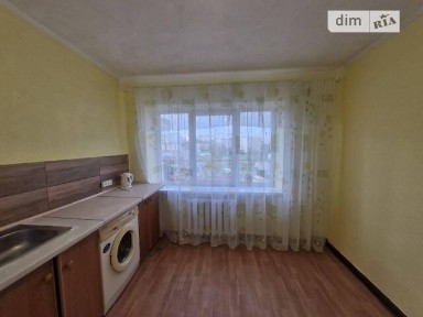 Продаж кімнати 19.8 кв. м на вул. Захисників України • ID 34161227
