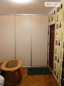 Продаж кімнати 44 кв. м на вул. Вишгородська • ID 33774310