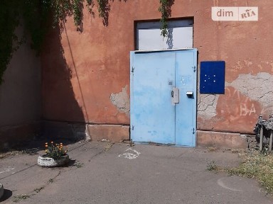 Продаж кімнати 16 кв. м на вул. Чорноморського козацтва 95, кв. 56 • ID 33504782