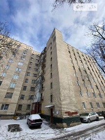 Продаж кімнати 35.2 кв. м на вул. Тернопільська 42, кв. 81 • ID 32781771