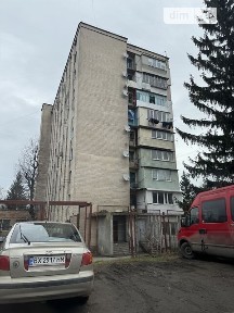 Продаж кімнати 9.7 кв. м на вул. Чорновола 60 • ID 32634307