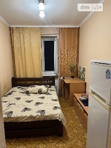 Продаж кімнати 9.2 кв. м на вул. Героїв Крут, кв. 30/4 • ID 32044641