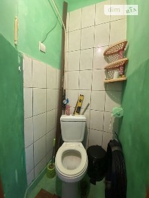 Продаж кімнати 18 кв. м на вул. Захисників України • ID 30888062