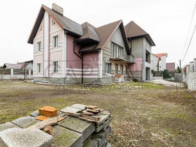 Довгострокова оренда будинку від посередника з верандою на вул. Вишнева 1 • ID 34451766