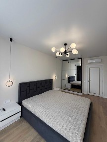 Продаж 2 кімнатної квартири з якісним ремонтом вул. Трускавецька