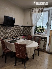 Продаж 2-кімнатної квартири 76 м², Бориспільська вул., 6