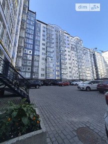 Височана Семена вулиця, 18, район Центр, Івано-Франківськ, вул. Височана Семена 18, кв. 2 • ID 34663625