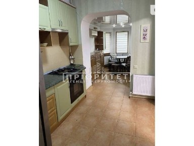 Продаж 1к квартири 47 кв. м на вул. Героїв Крут • ID 34663341