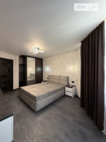 вулиця Симона Петлюри, 28, район Масив, Бровари, вул. Симона Петлюри 28 • ID 34662253