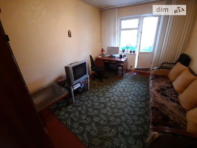 вулиця Вахтанга Кікабідзе, район Святошинський, Київ, метро Святошин, вул. Вахтанга Кікабідзе 17 довгостроково • ID 34417545