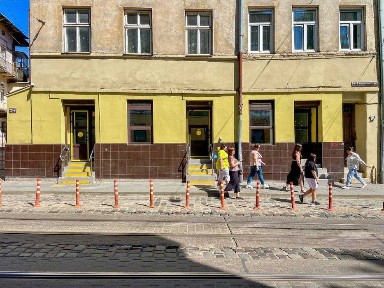 Оренда магазину у центрі Львова, на вул. Богдана Хмельницького, 2/4 (Добробут)